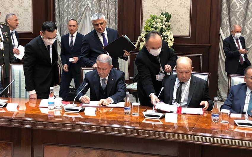 Türkiyə və Özbəkistan arasında hərbi çərçivə sazişi imzalanıb