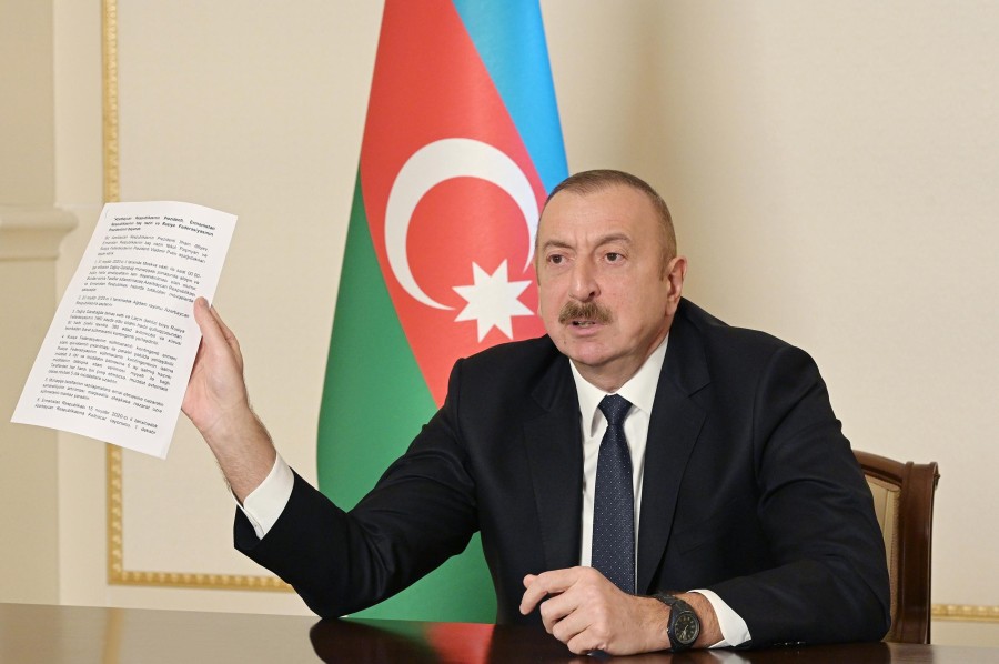 Ermənistanın kapitulyasiya aktını imzalamasından iki il ötür