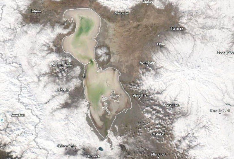 Urmu gölünün acınacaqlı durumunu əks etdirən peyk fotoları yayılıb