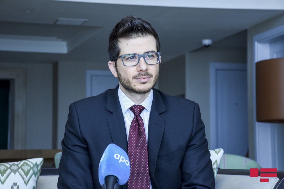 İsrail səfiri şəhid hərbçilərin ailələrinə başsağlığı verib