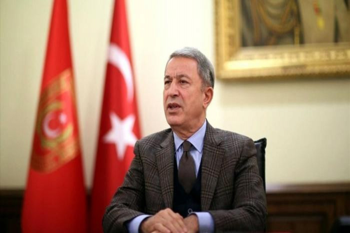 Hulusi Akar: “Ukrayna-Rusiya probleminin sülh və danışıqlar yolu ilə həll edilməsinin tərəfdarıyıq”
