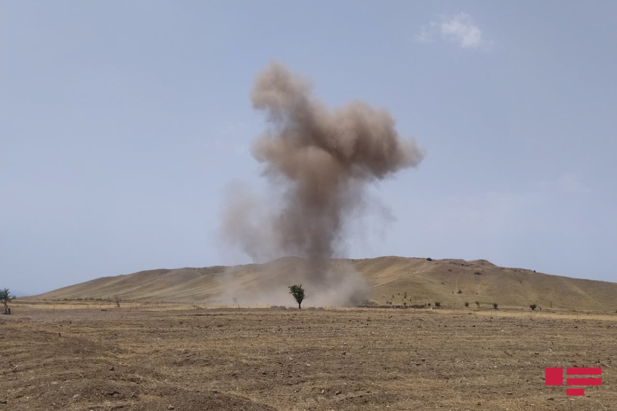 Jurnalistlərin Kəlbəcərdə mina partlayışı baş vermiş əraziyə səfəri başlayıb