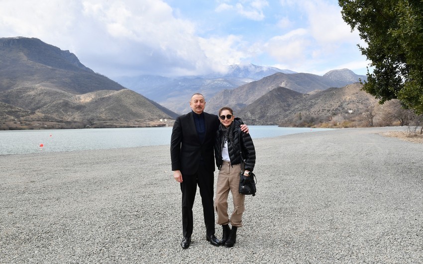 Dövlət başçısı Suqovuşanda turizm kompleksinin təməlini qoyub