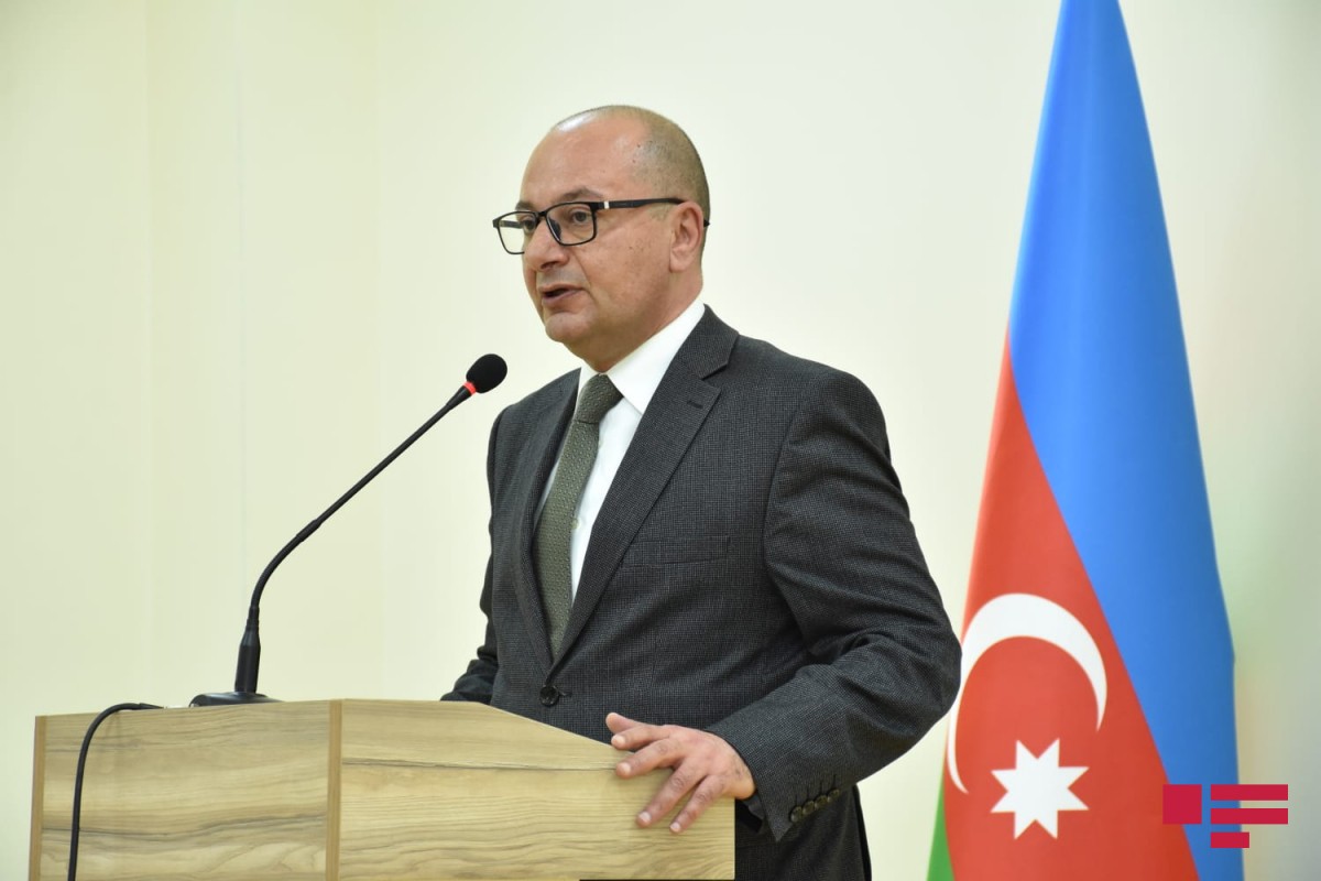 Azərbaycana minatəmizləmə maşınları gətirilib