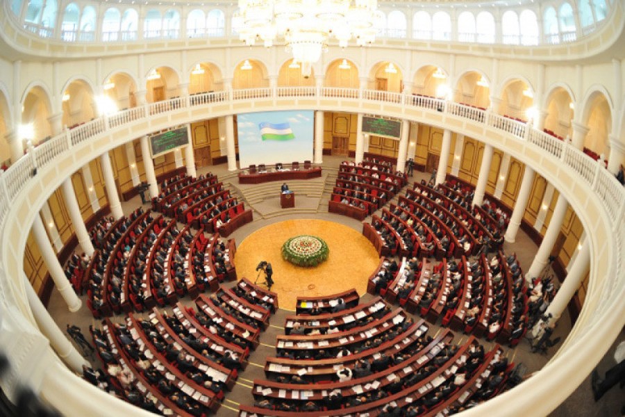 Özbəkistan parlamenti Qaraqalpaqıstanın statusunun saxlanmasını dəstəkləyib